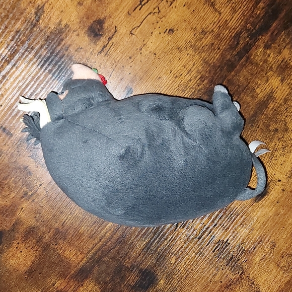 Ferdinand The Bull Exclusive Plush - Picture 3 of 4